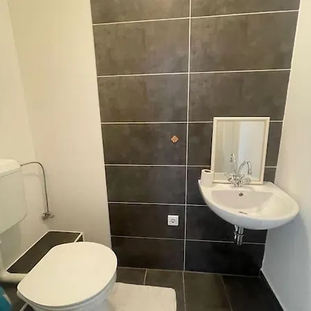 Appartement Moderne Dachgeschosswohnung In Bester Lage - Self Check In *