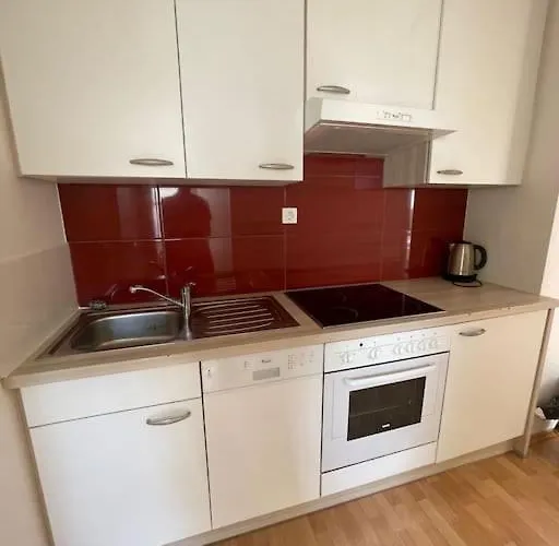 Apartament Moderne Dachgeschosswohnung In Bester Lage - Self Check In